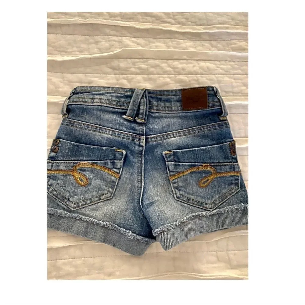 Justice Shorts EUC